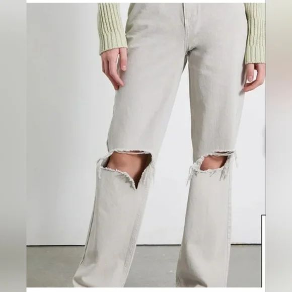 Jeans - Picture 4 of 4